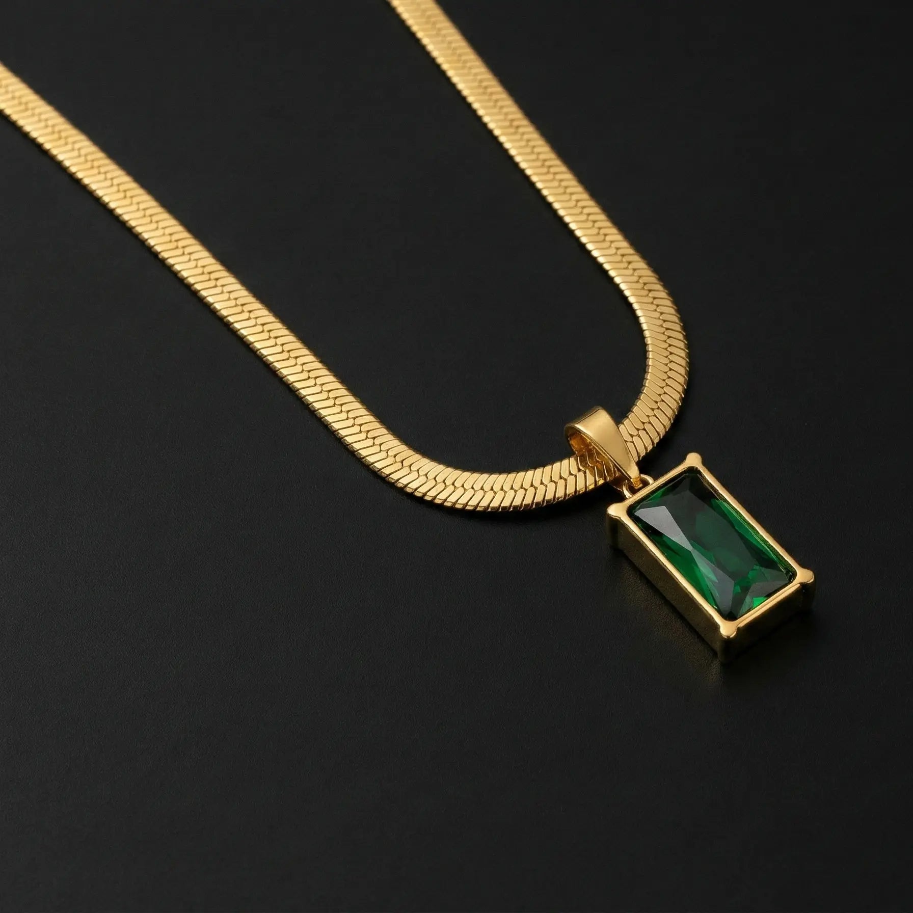 Collier Émeraude Élégance 18K - Celesti
